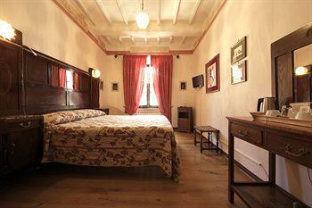Bed and Breakfast Palazzina Cesira Монтальчино Экстерьер фото